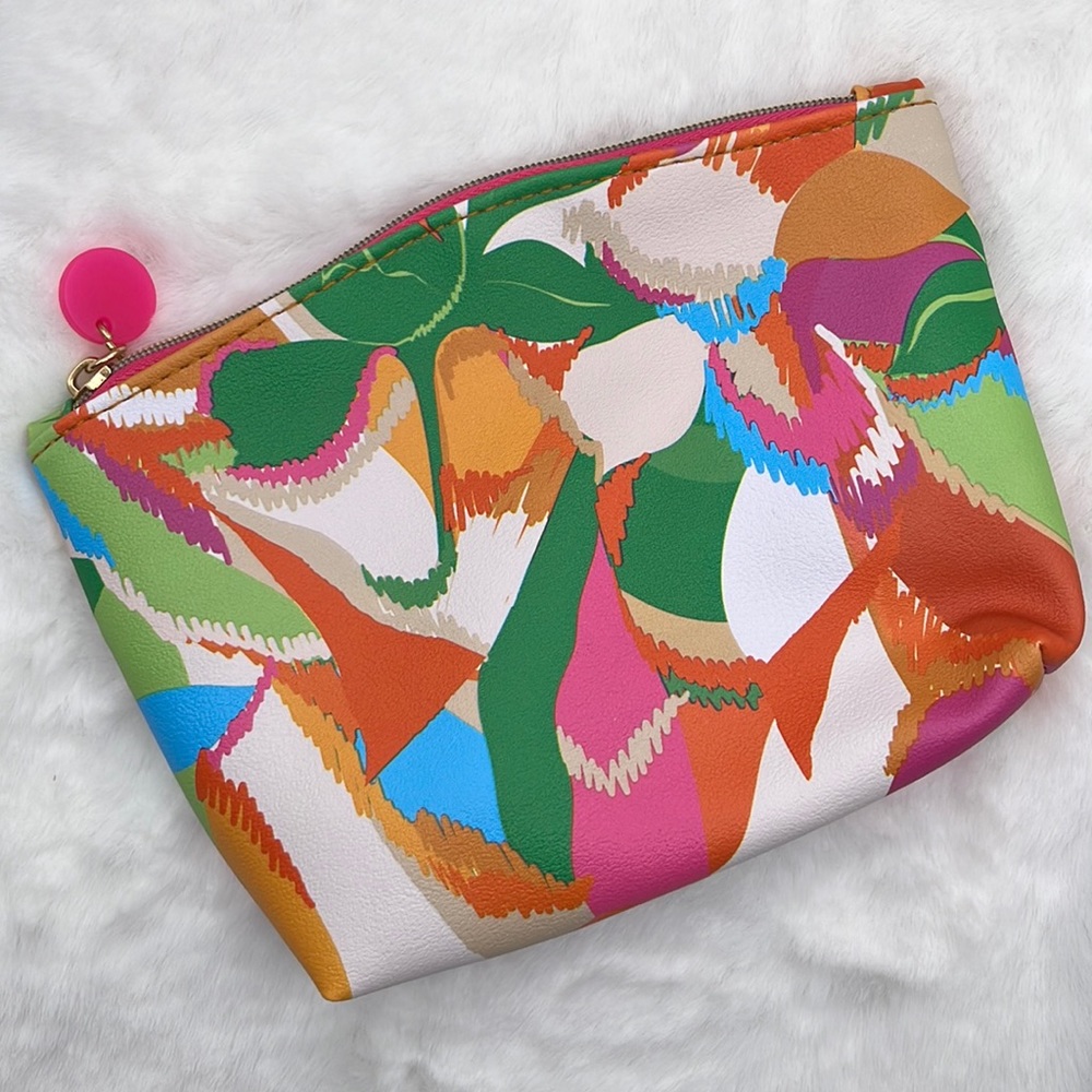 4/$25 Ipsy Glam Bag May 2023 - Bright Abstract Floral w Pink and Gold Accents